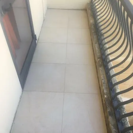 Lägenhet Two Bedroom Marsaskala